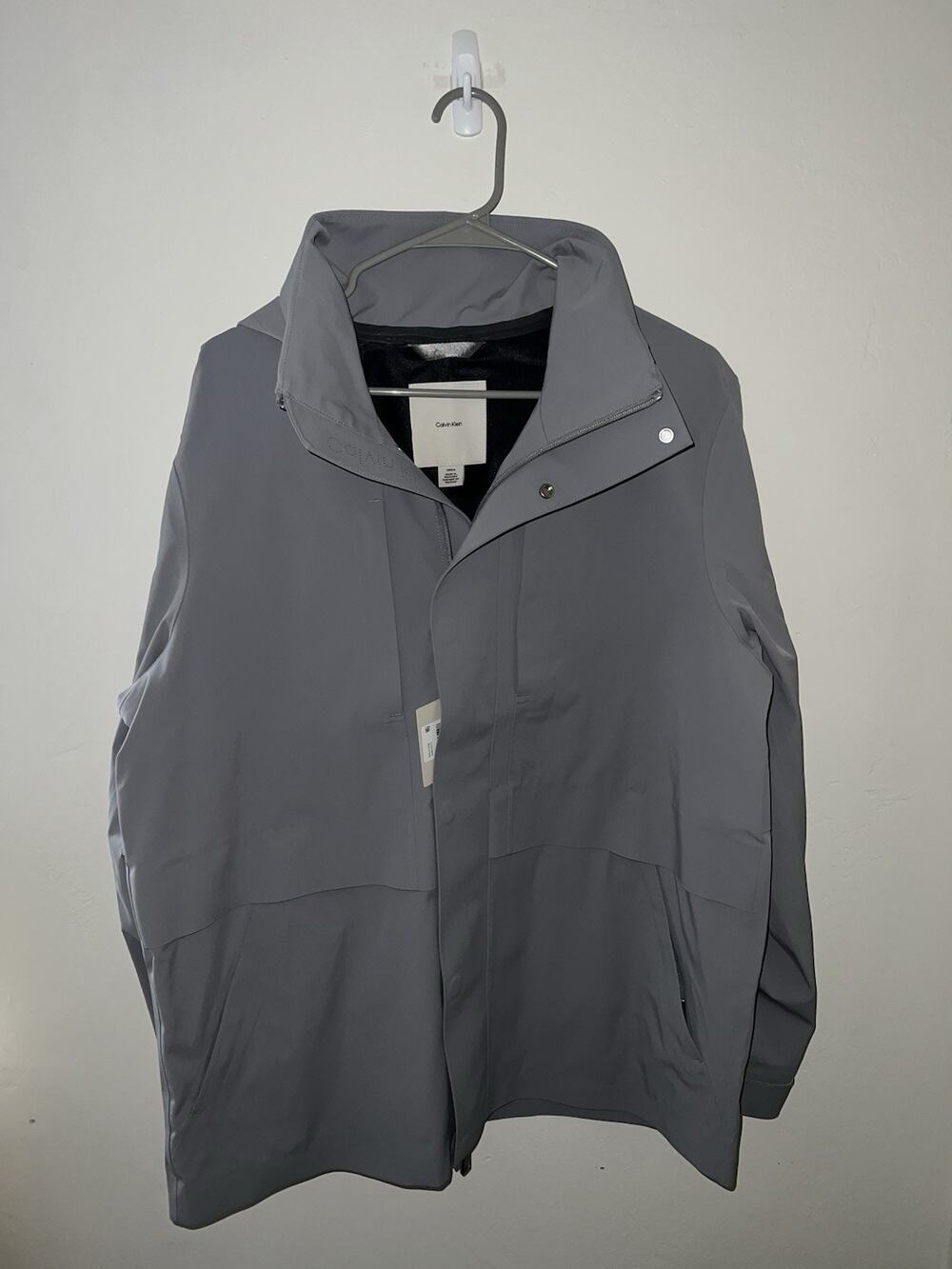 Calvin Klein Grey Water & Wind Resistant Jacket w/ Removable Hood – Small – NWT